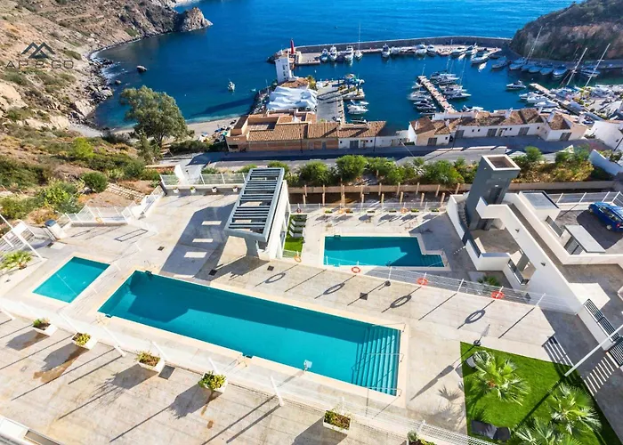 Sky Marina Luxury